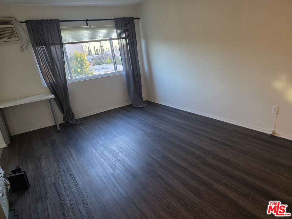 MLS #26638367 image #2