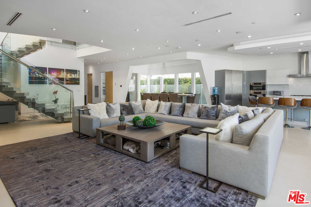 MLS #26638395 image #15