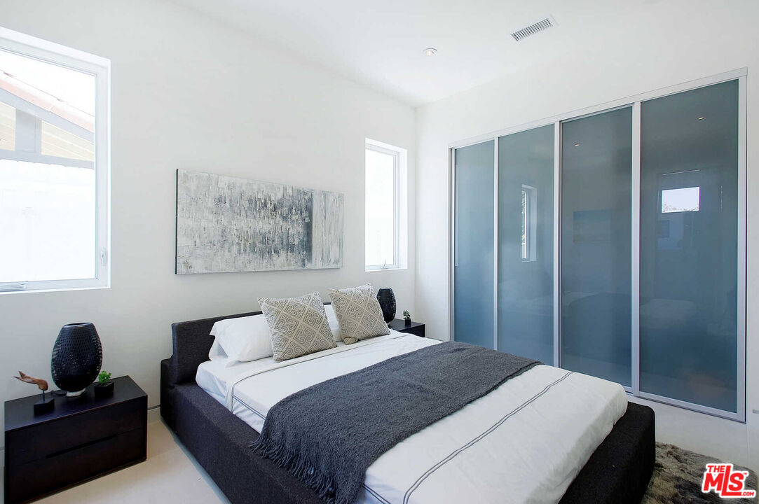 MLS #26638395 image #20