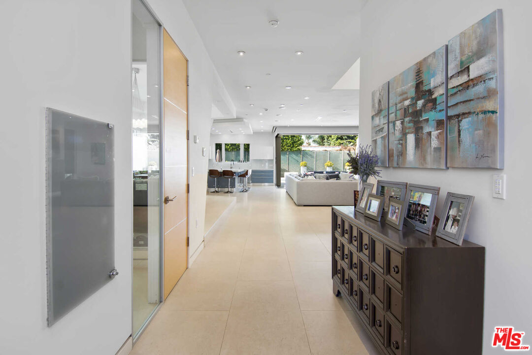 MLS #26638395 image #3