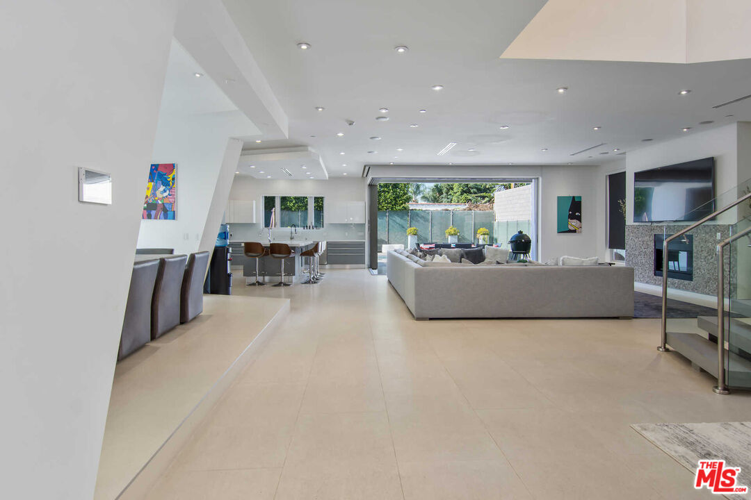 MLS #26638395 image #4