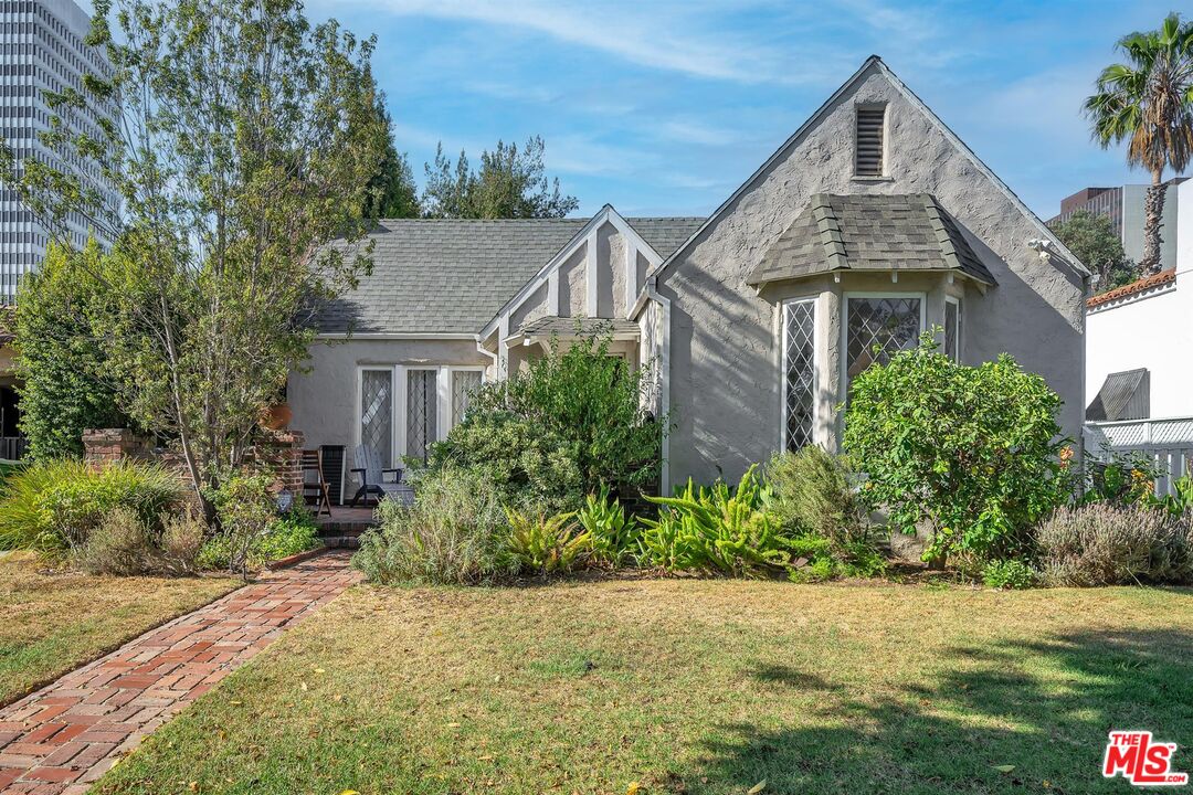 MLS #26638491 image #0