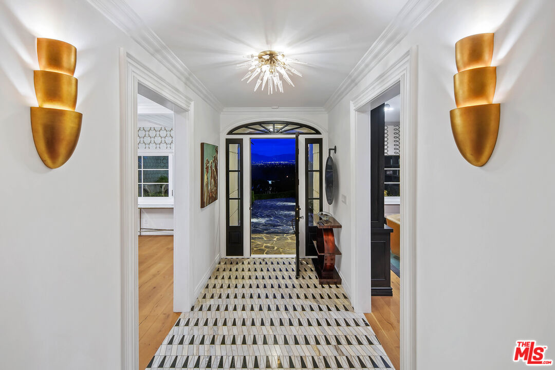 MLS #26638567 image #2