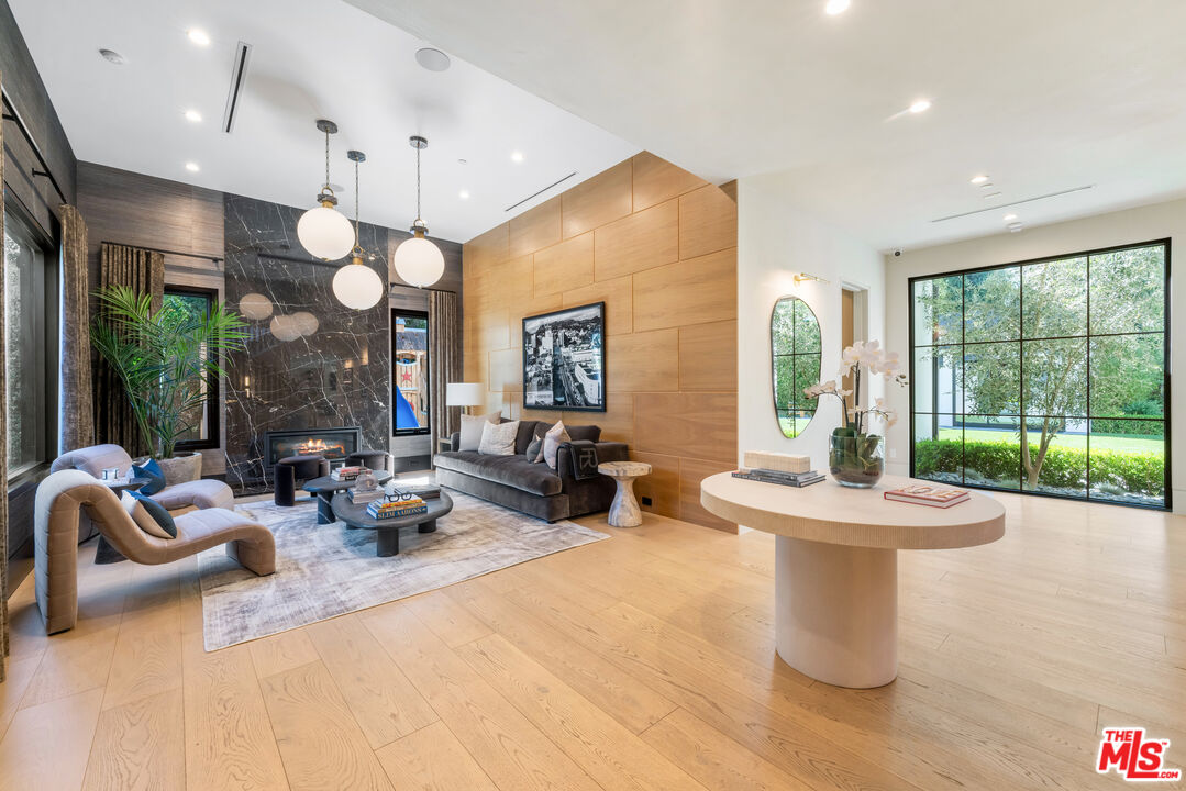 MLS #26639273 image #1