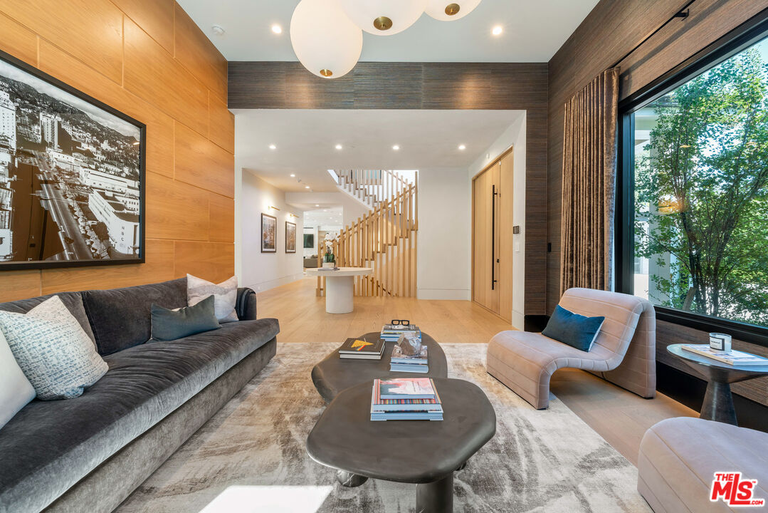 MLS #26639273 image #2