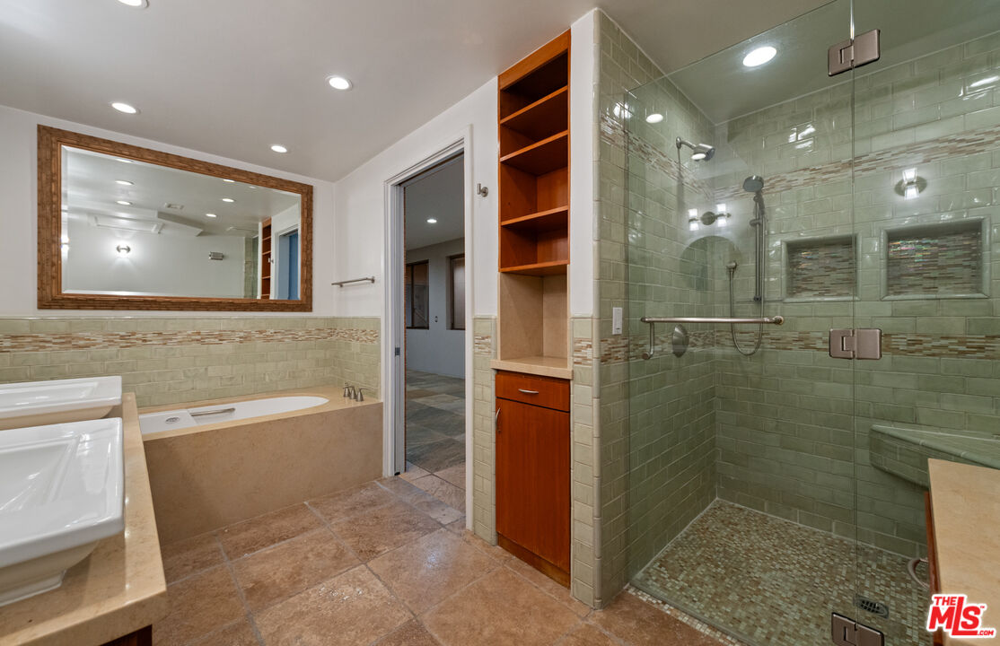 MLS #26639331 image #41