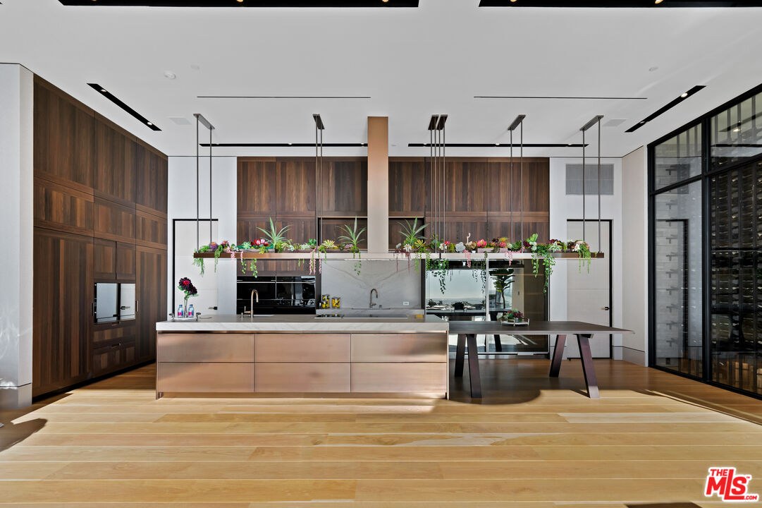 MLS #26639477 image #9