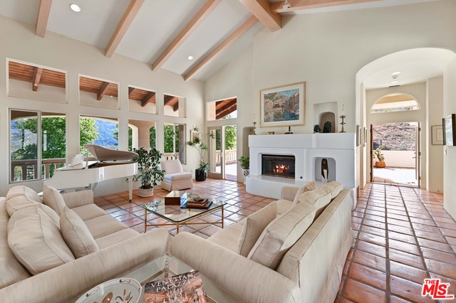 MLS #21-727184 image #3