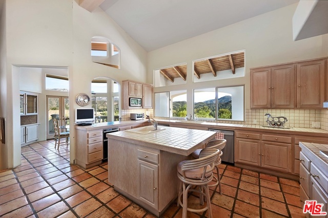 MLS #21-727184 image #6