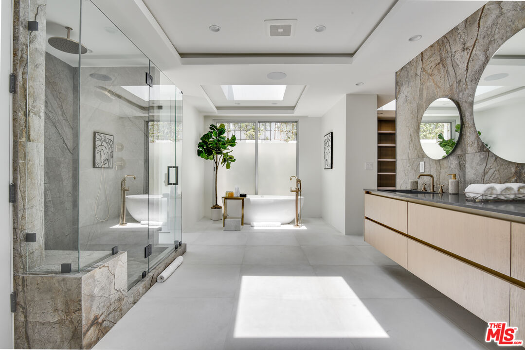 MLS #21-788520 image #18