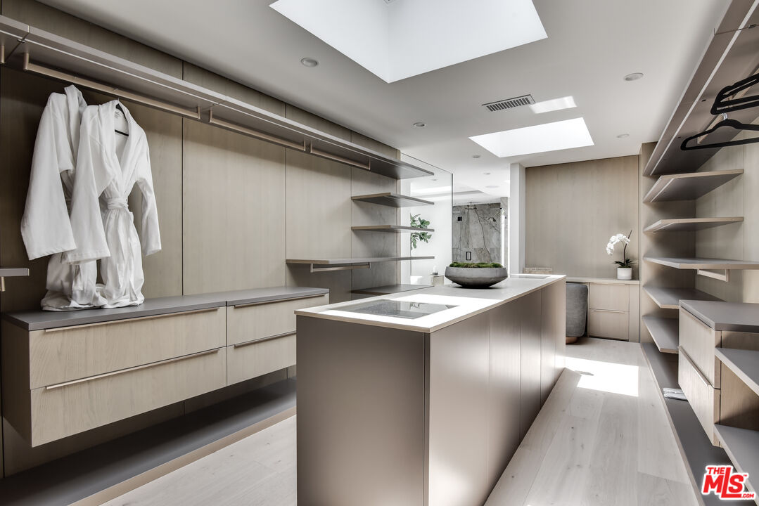 MLS #21-788520 image #22