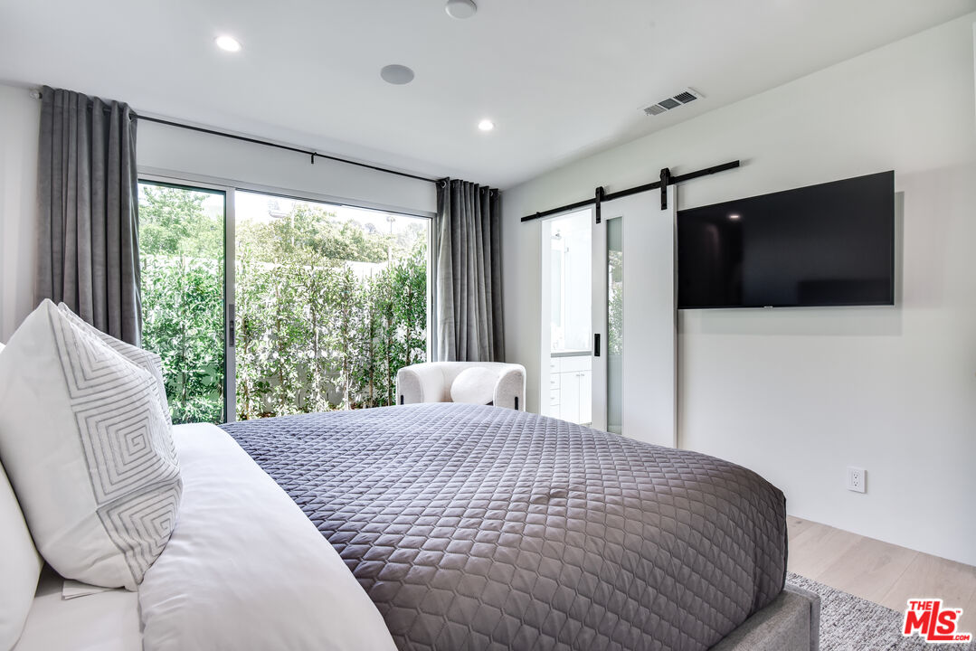 MLS #21-788520 image #29