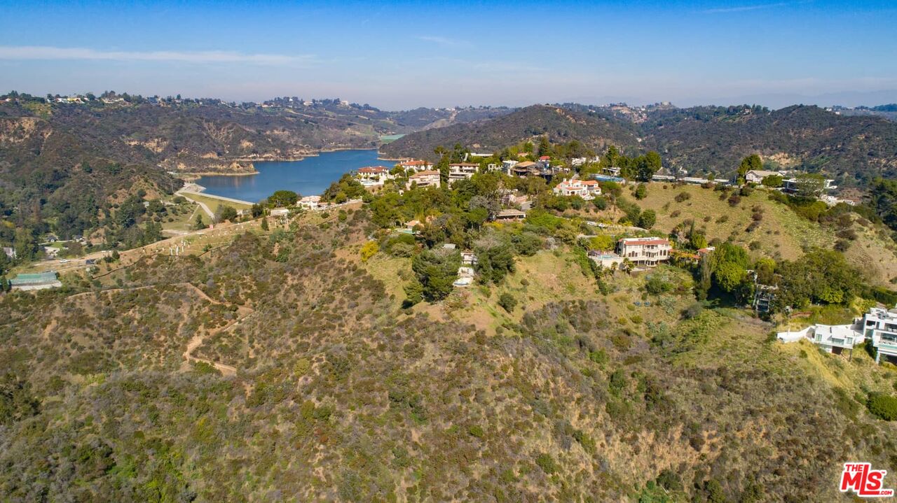 MLS #23-254565 image #9