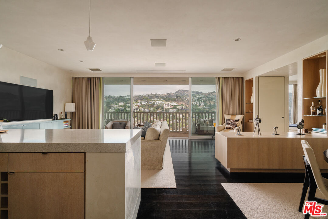 MLS #23-341439 image #0