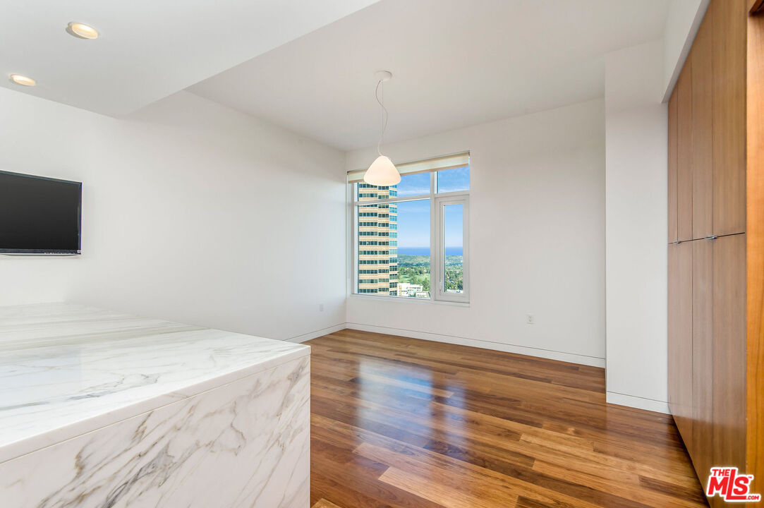 MLS #24-374657 image #44