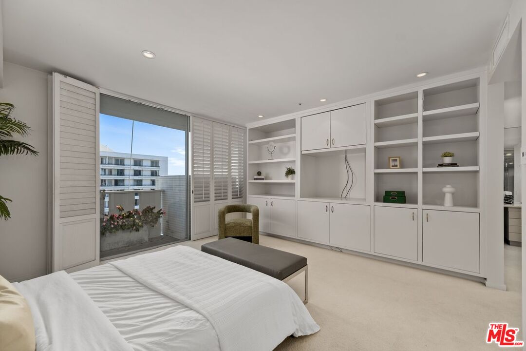 MLS #24-431141 image #11