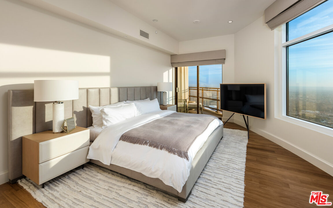 MLS #24-437631 image #16