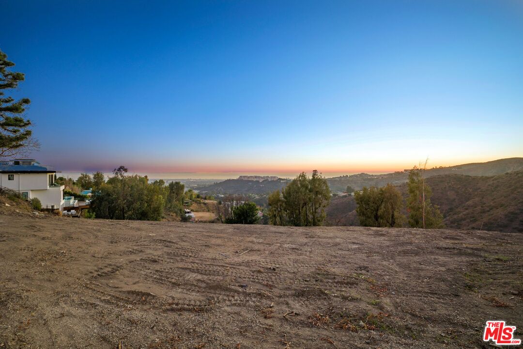 MLS #24-444275 image #3