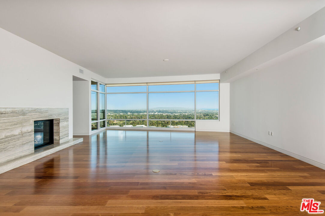 MLS #24-448023 image #3