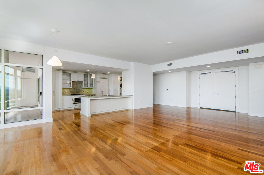 MLS #24-448213 image #4