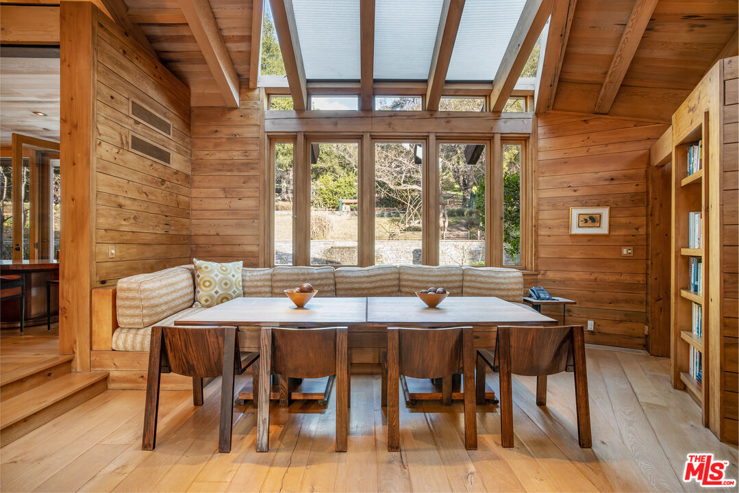 MLS #24-457143 image #10