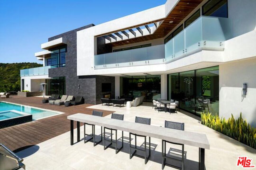 MLS #24-462947 image #6