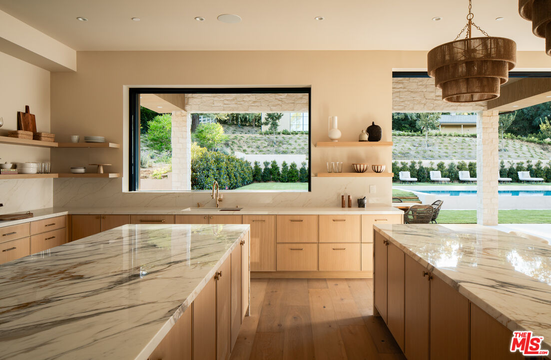 MLS #24-469159 image #5