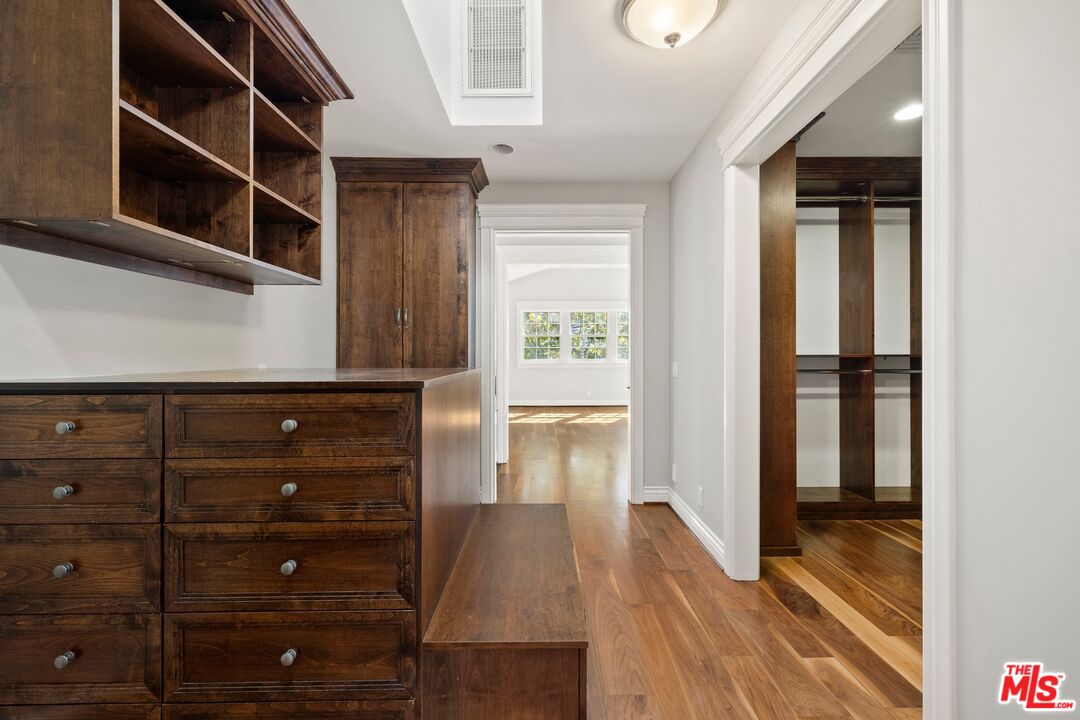 MLS #24-472175 image #36