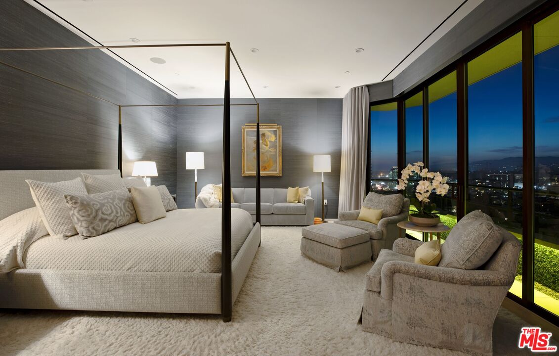 MLS #25-484447 image #36