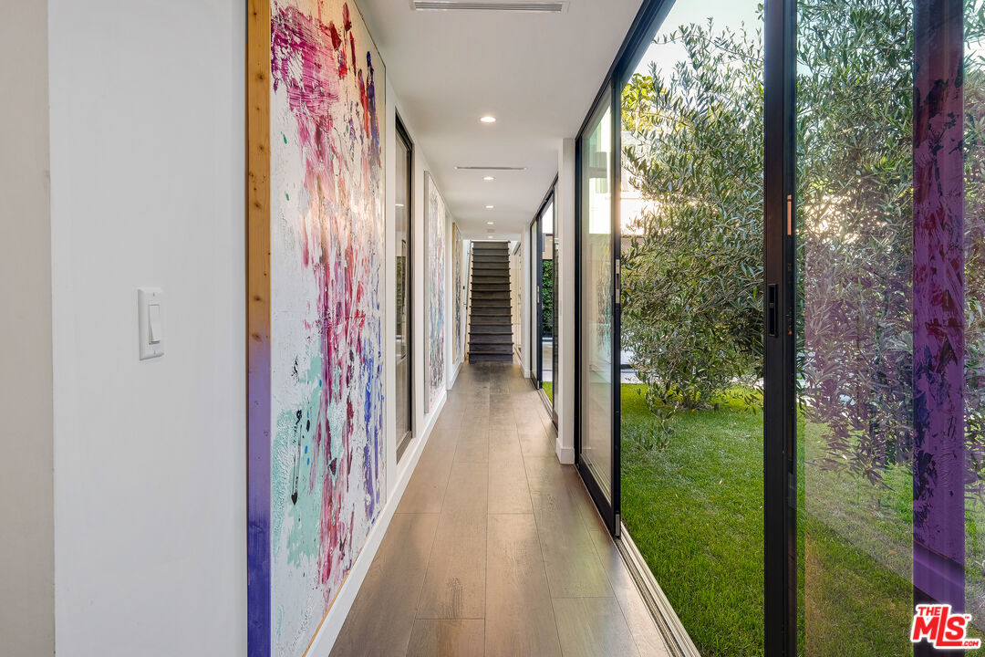 MLS #25-485467 image #25