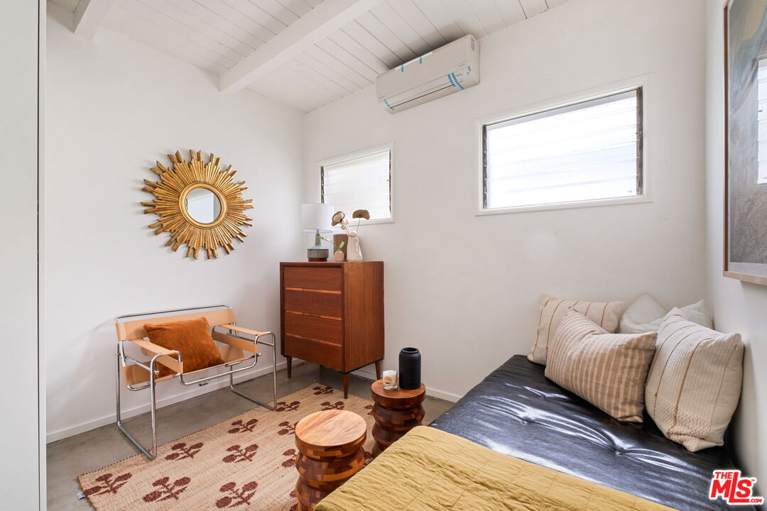 MLS #25-488369 image #25