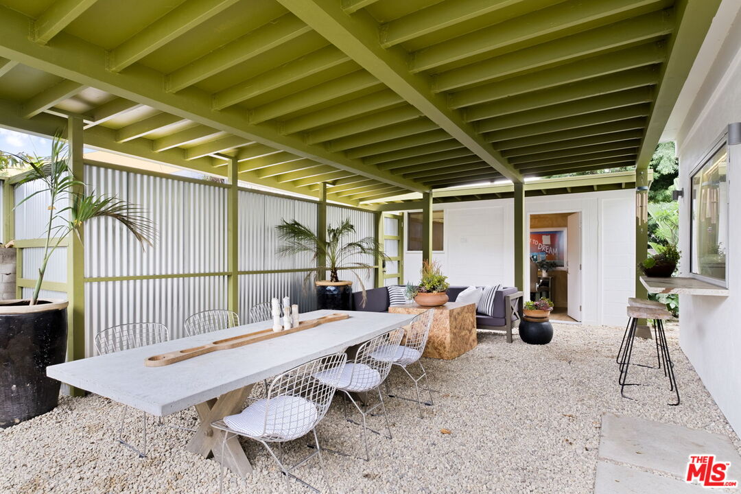 MLS #25-488369 image #32