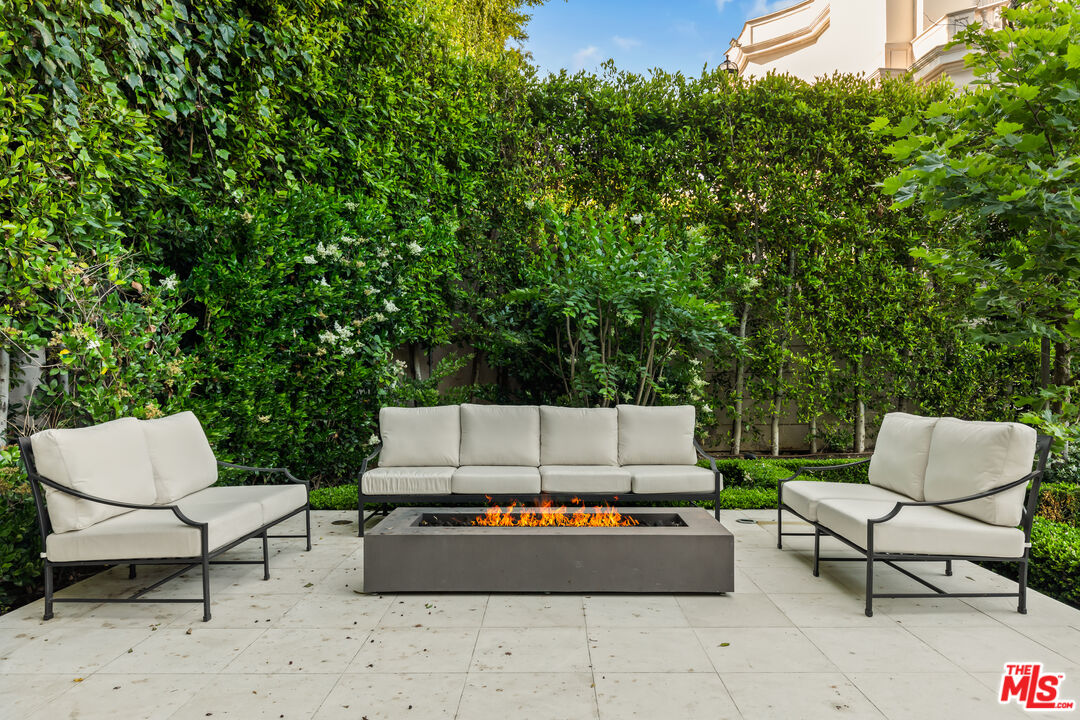 MLS #25-489101 image #34