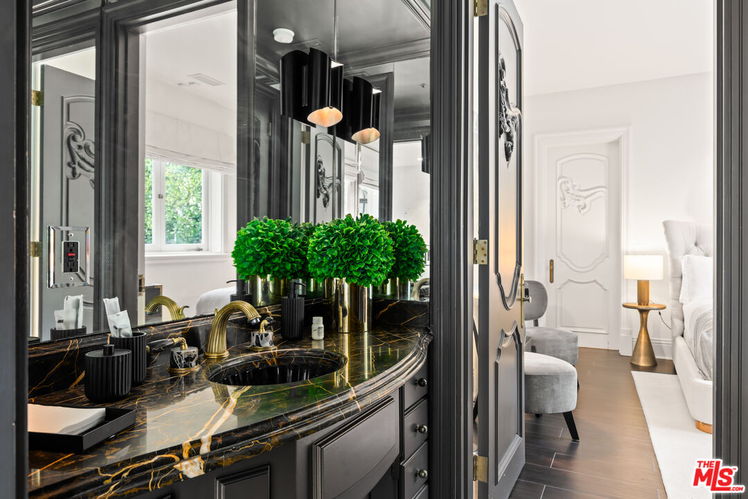 MLS #25-489101 image #45