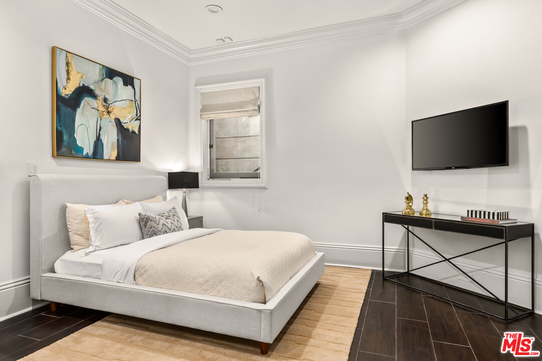 MLS #25-489101 image #47