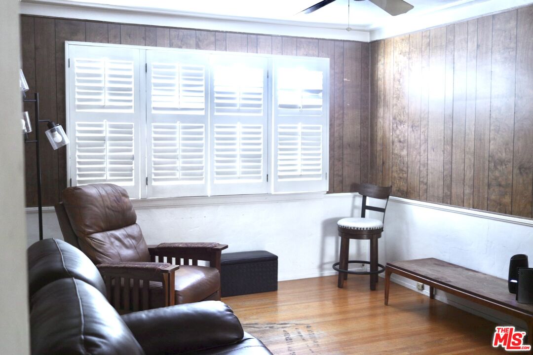 MLS #25-489599 image #18