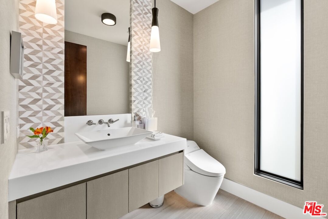 MLS #25492149 image #12