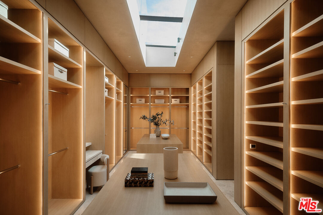 MLS #25494997 image #10