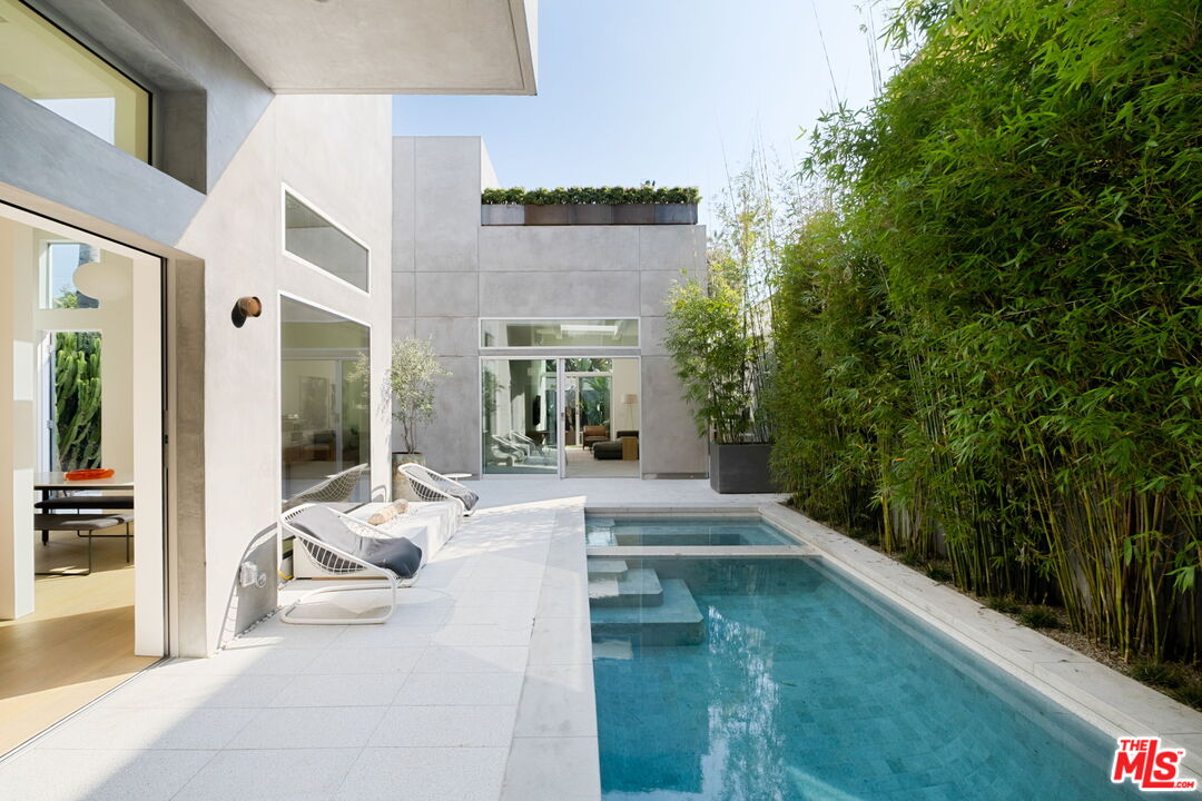 MLS #25498077 image #0