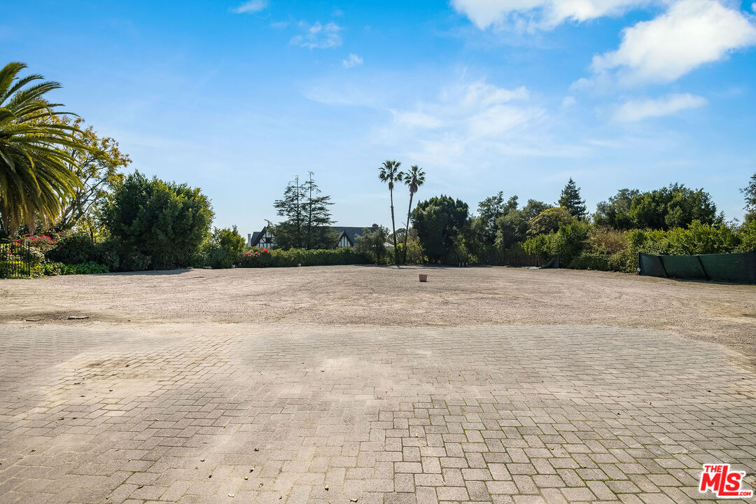 MLS #25501611 image #3