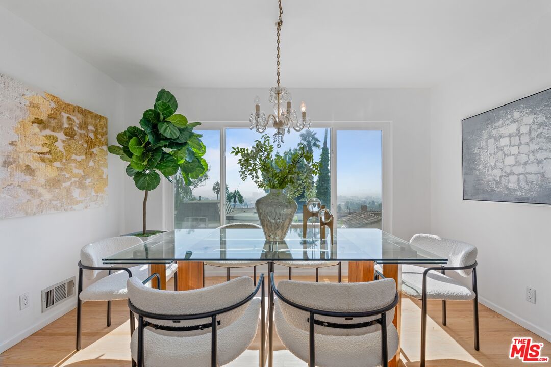 MLS #25504613 image #12