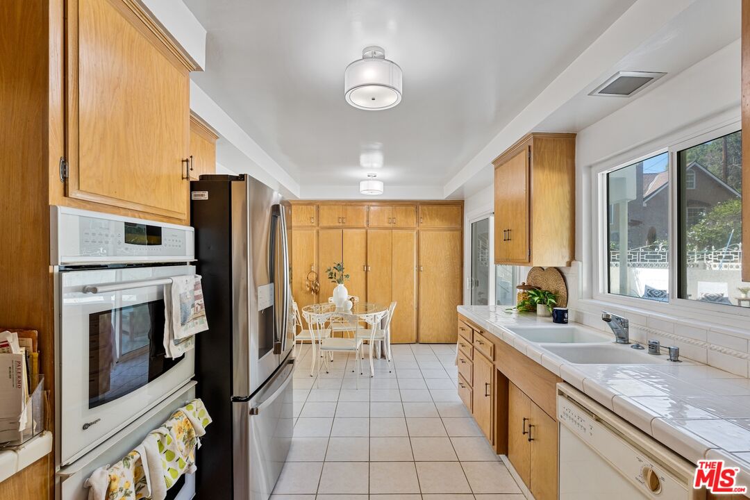 MLS #25504613 image #15