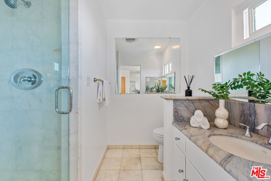 MLS #25504613 image #24