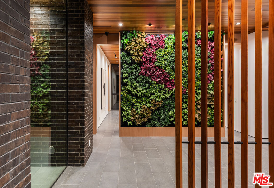 MLS #25505925 image #4