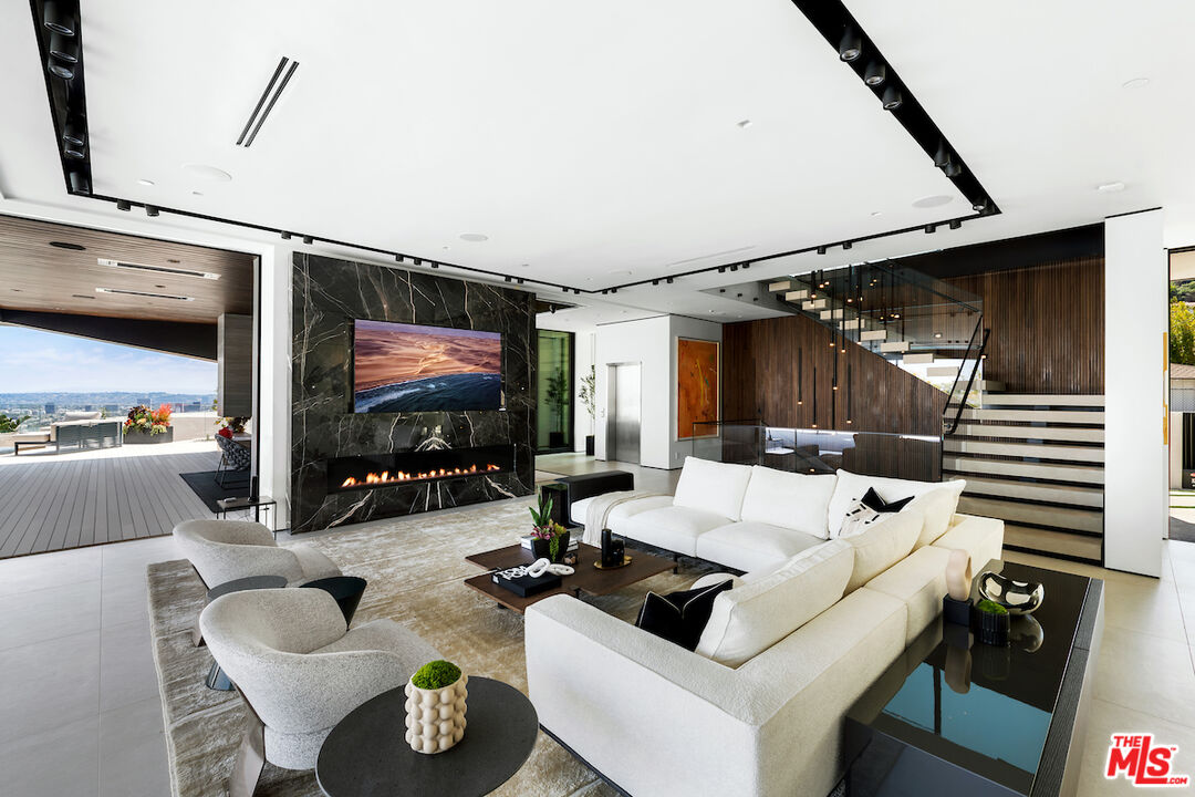 MLS #25506155 image #6