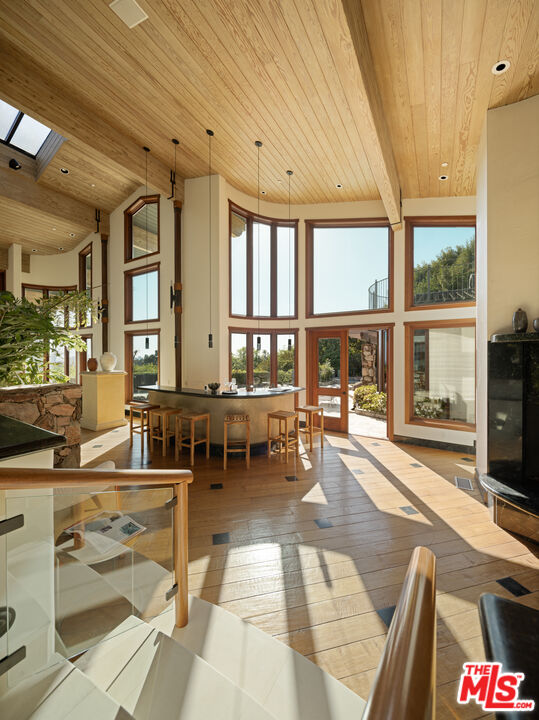 MLS #25506641 image #11