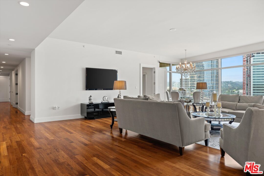 MLS #25507635 image #9