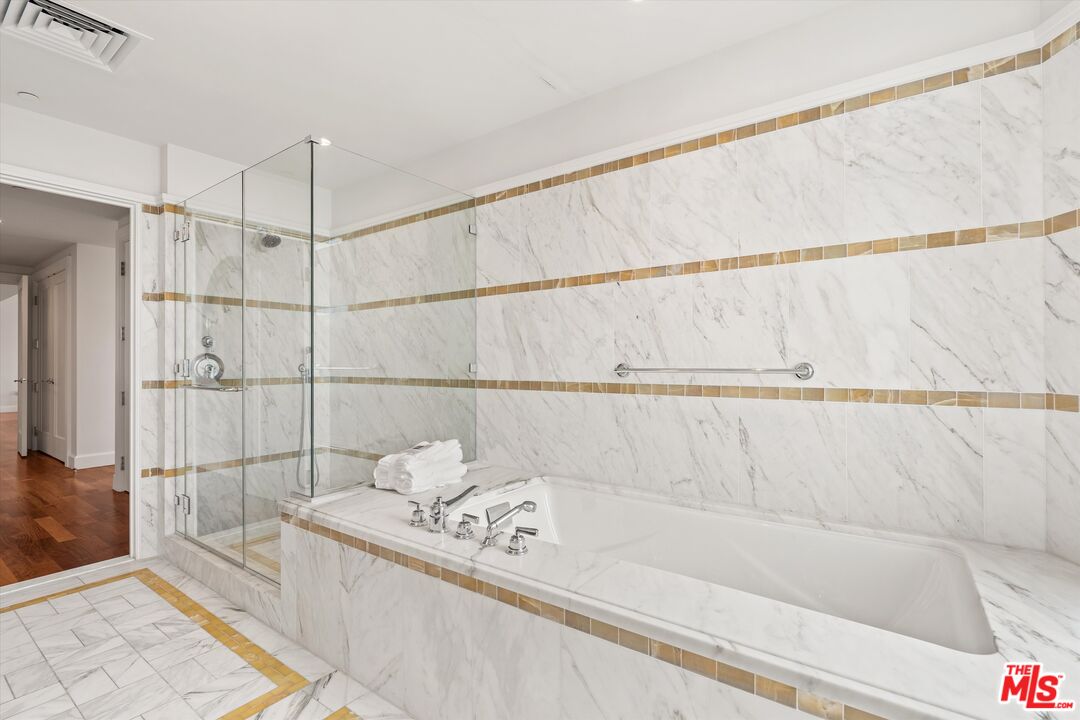 MLS #25507635 image #27