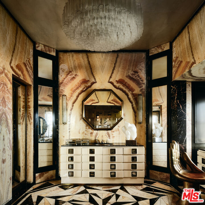 MLS #25508349 image #14