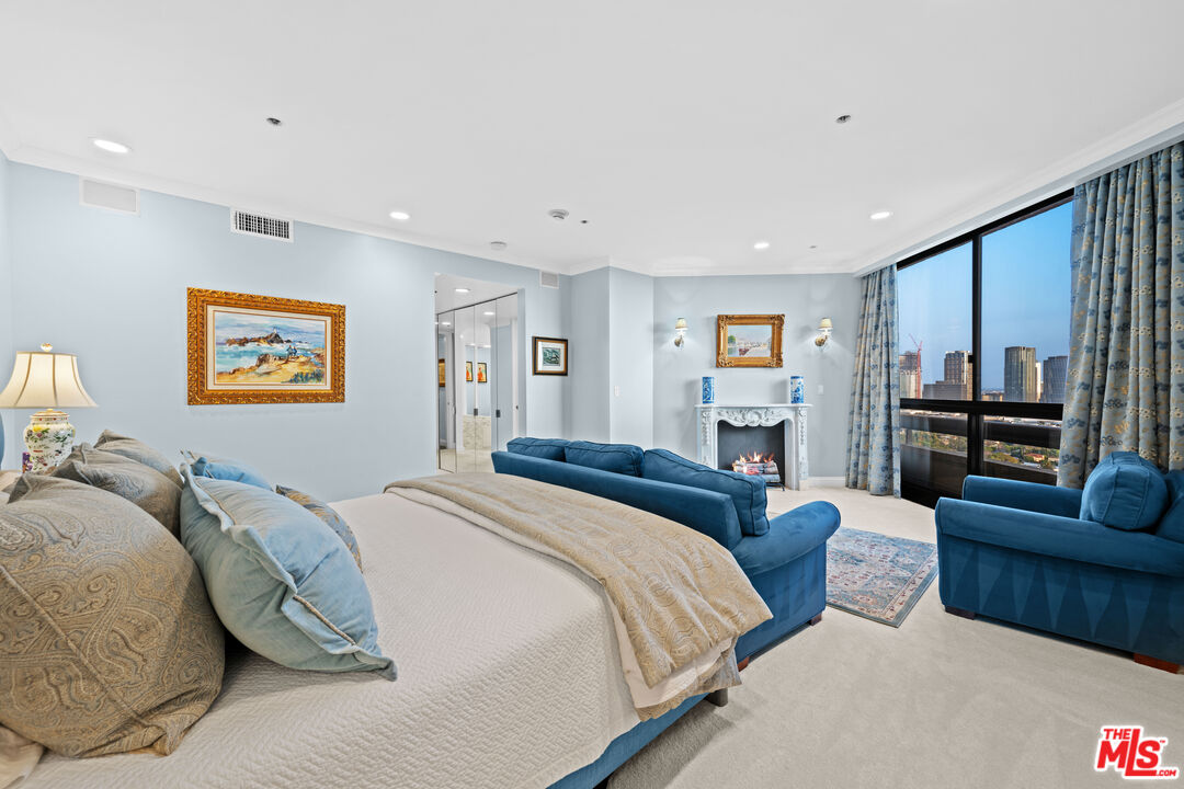 MLS #25511091 image #24